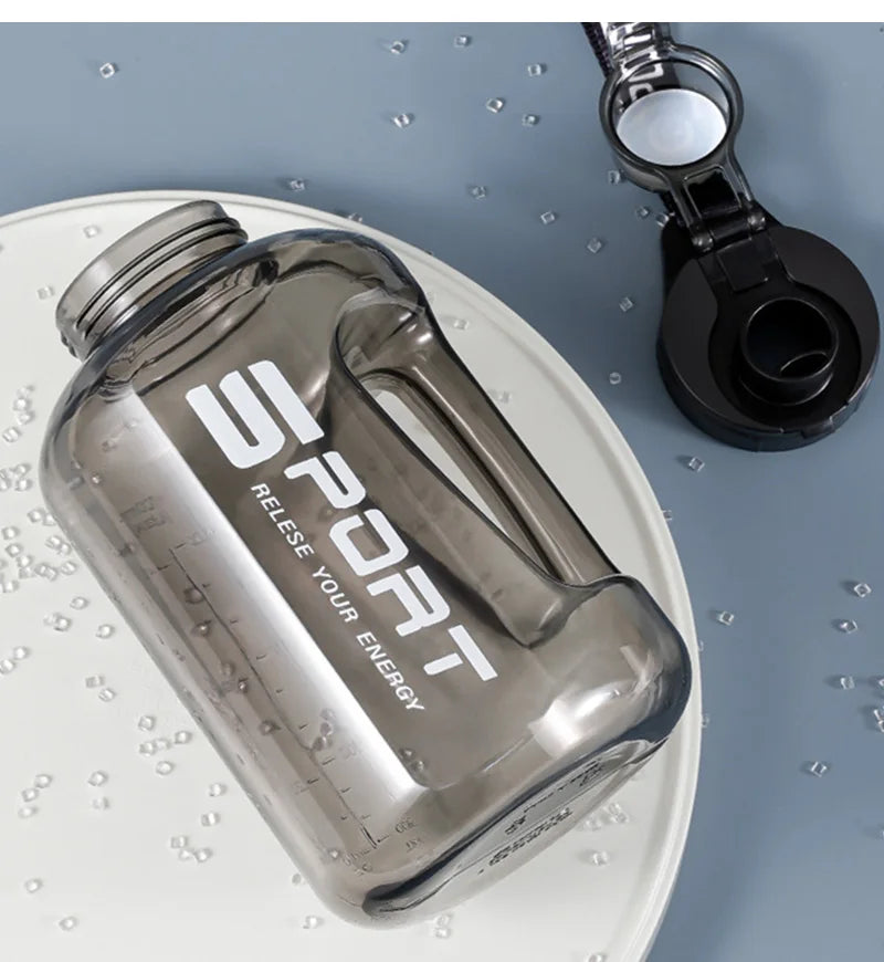 1.7-2.5L Sports Water Bottle – Leakproof Straw Lid & Carry Handle